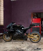 lahigixxer_garage-4417_800px_tagged.jpg