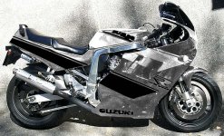 gsxr1600.jpg