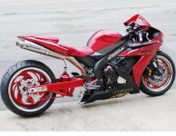 yamaha-r1-05-bikepics-228063.jpeg