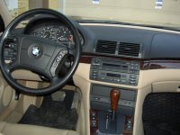 bmw328_int.JPG