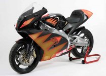 aprilia copy.jpg