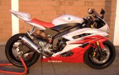 R6_2006tit.jpg