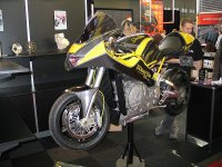 moto2.jpg