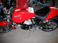 bm_duc_02.jpg
