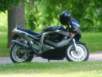 gixxer5.jpg