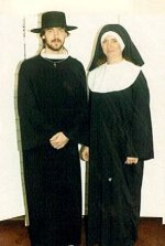 couples_costume_rental_Nun_&_Priest.jpg