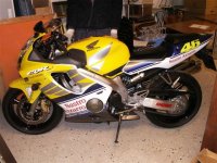 cbr 600.jpg