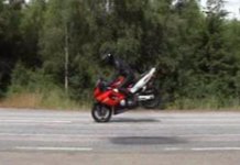 Stoppie_small.jpg