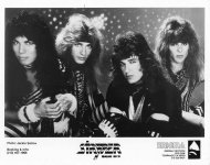 stryper.jpg