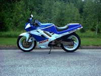 honda nsr 125 omgjord blå copy.jpg