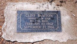 Cliff's grave(R.I.P).jpg