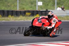img_9830.jpg