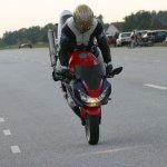 stoppie1.jpg
