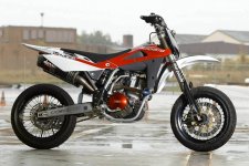 huskyTc450-Supermoto..jpg