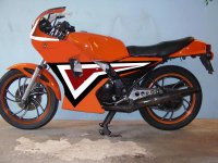 yamaha färglek (kopia).jpg