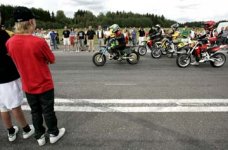 8-20lunda04.jpg