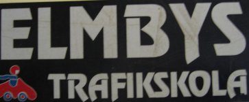 Svart elmby liten.JPG