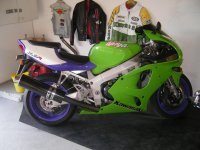 zx7r före.JPG