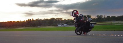 stunt-041.jpg