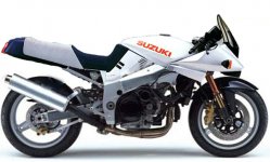 Suzuki-gsxr-1000-Katana.jpg