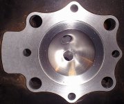 Yamaha 360 Renoverat förbränningsrum1..jpg