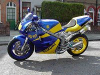suz-rg500Gul_Bla_RG5.jpg