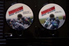 rr2006dvdskivor.JPG