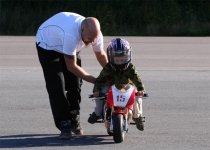 sh_elliot_minimoto.jpg