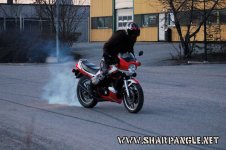 Rd350_burnout.jpg