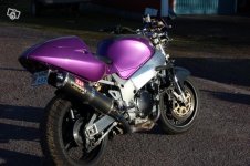 gsxr2.jpg