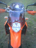 117407926-M.jpg