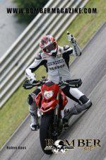 Ducati_Hypermotard_Xaus3.jpg