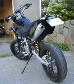 Husa_rear2.JPG