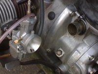 ural-mikuni1.JPG