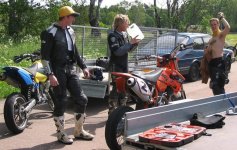 MOTO 004.jpg