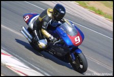 250R_3.jpg