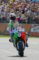 R2.JPG