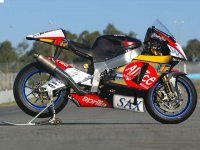 122_0401_Apriliaexcl_08z+Aprilia_RS3+Full_Right_Side_View.jpg