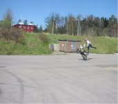 100-0009_img.jpg