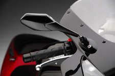 cbr_900_02.jpg