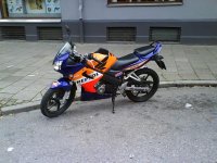 CBR.JPG
