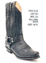 boot_003_004_b.jpg