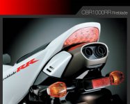 cbr1000_02.jpg