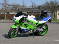 zxr400.jpg