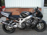 Honda CBR 900 -98.jpg