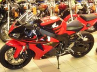 cbr1000rr.jpg