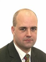 150px-Fredrik_Reinfeldt.jpg