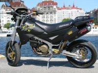 Highland motard1.jpg