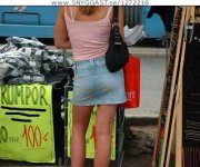 hmm kolla till vänster.jpg