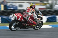 146-0012-win-02-zoom.jpg